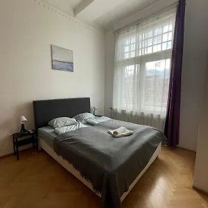 White Pearl Near Gozsdu Privatunterkunft